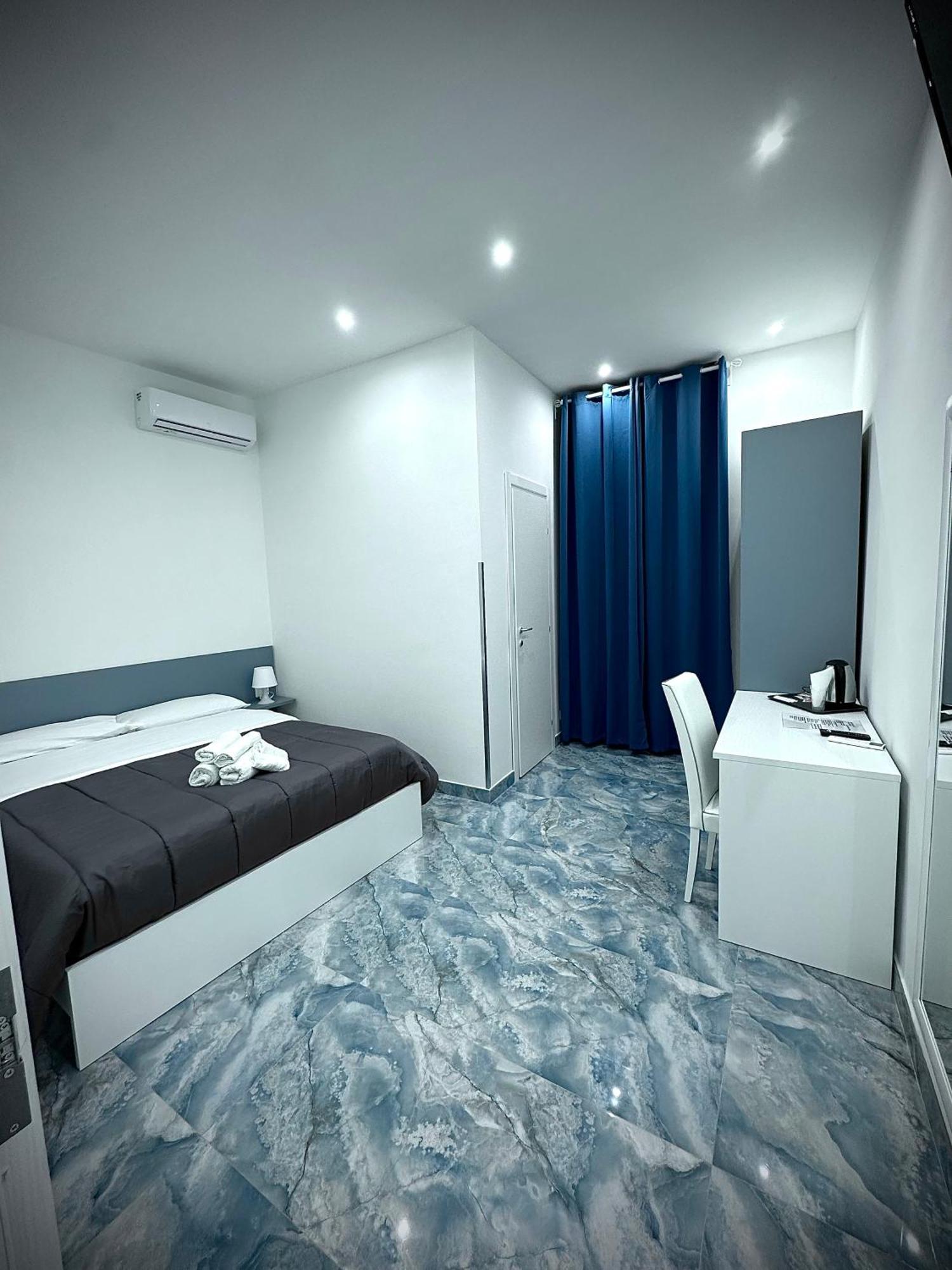 Marvit Central Luxury Napoli Eksteriør billede